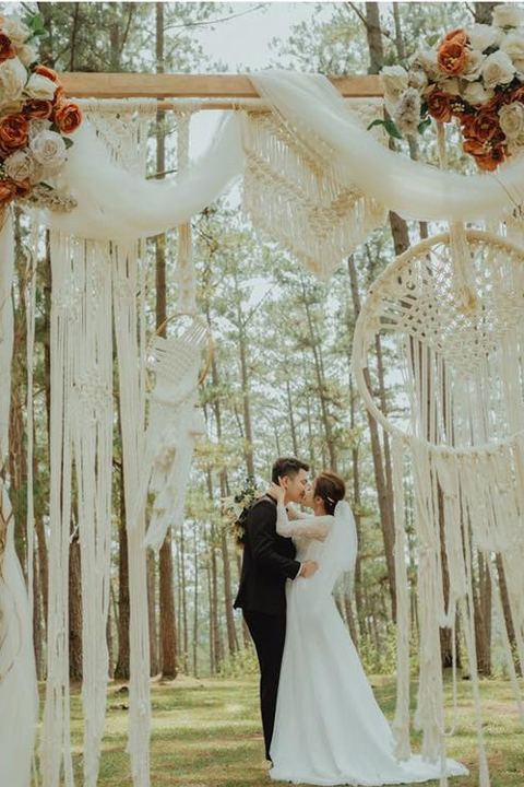 Những lưu ý khi đeo nhẫn cưới cho cặp đôi mới cưới - Kiêng cử để hạnh phúc vẹn tròn